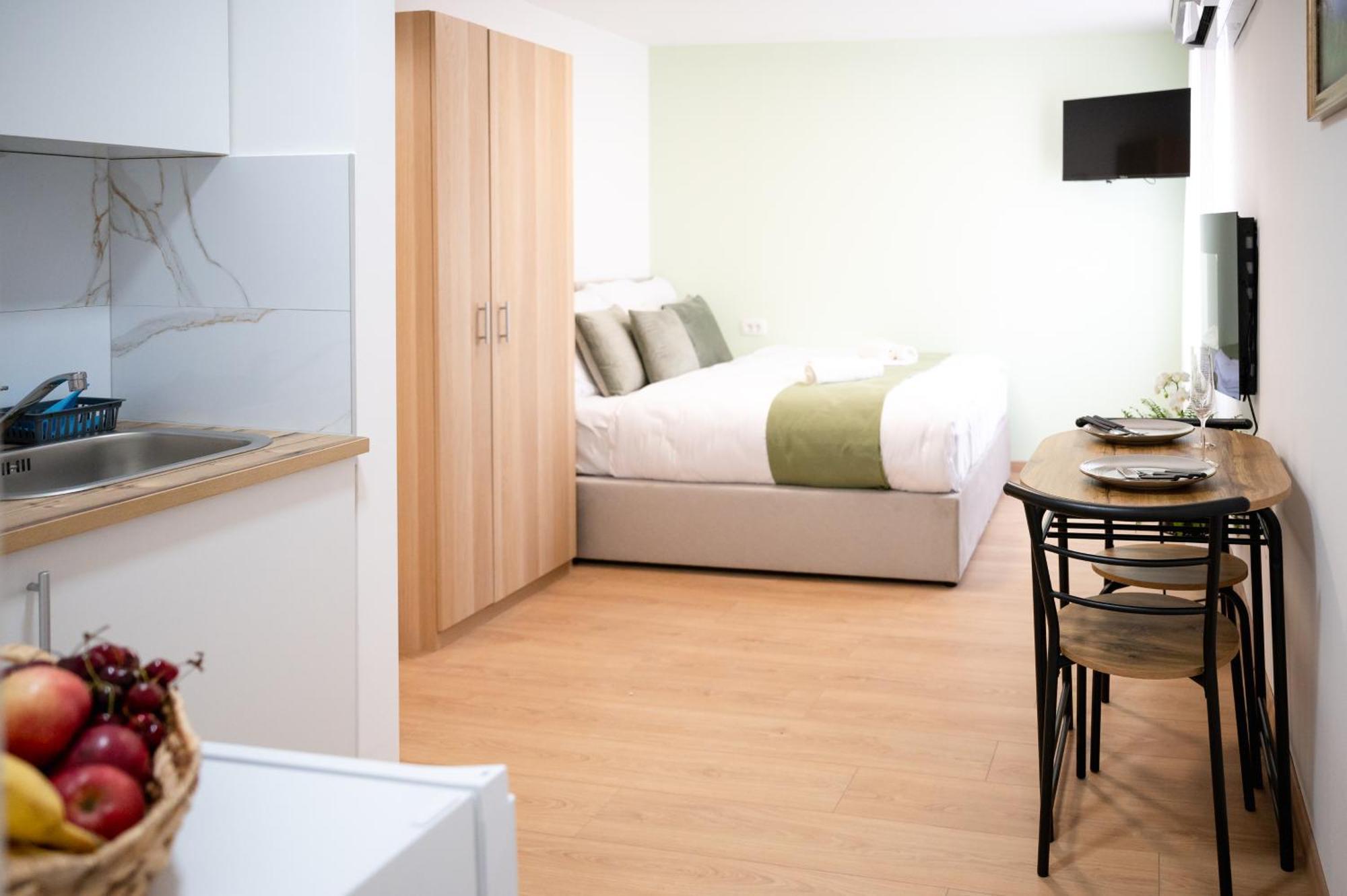 Lev Apartments Izola Zewnętrze zdjęcie